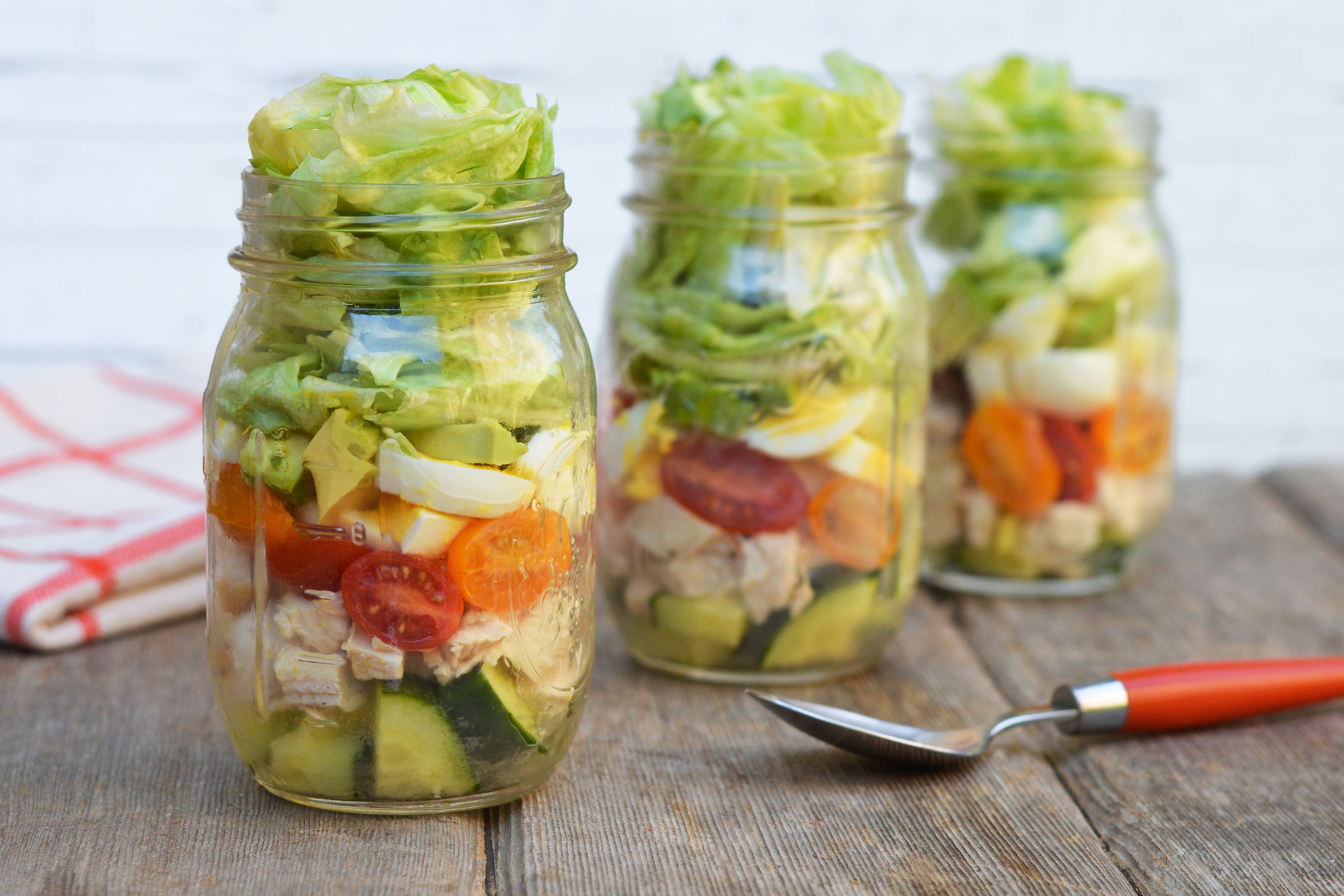 How to Pack a Mason Jar Salad like a Pro - and Homemade Ranch Dressing  Recipe